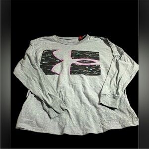 size large UNDER ARMOUR long sleeve gray graphic tee
